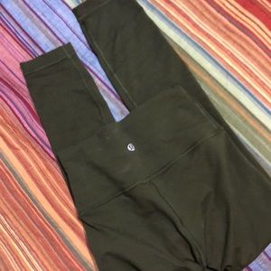 Size 4 lululemon leggings